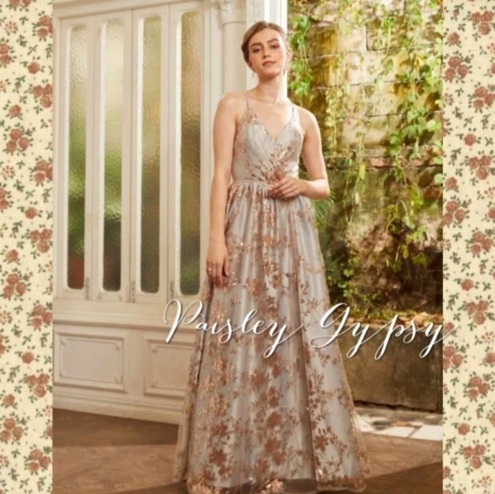 Contrast Sequined Geometric Pattern Maxi Dress - Picture 9 of 14